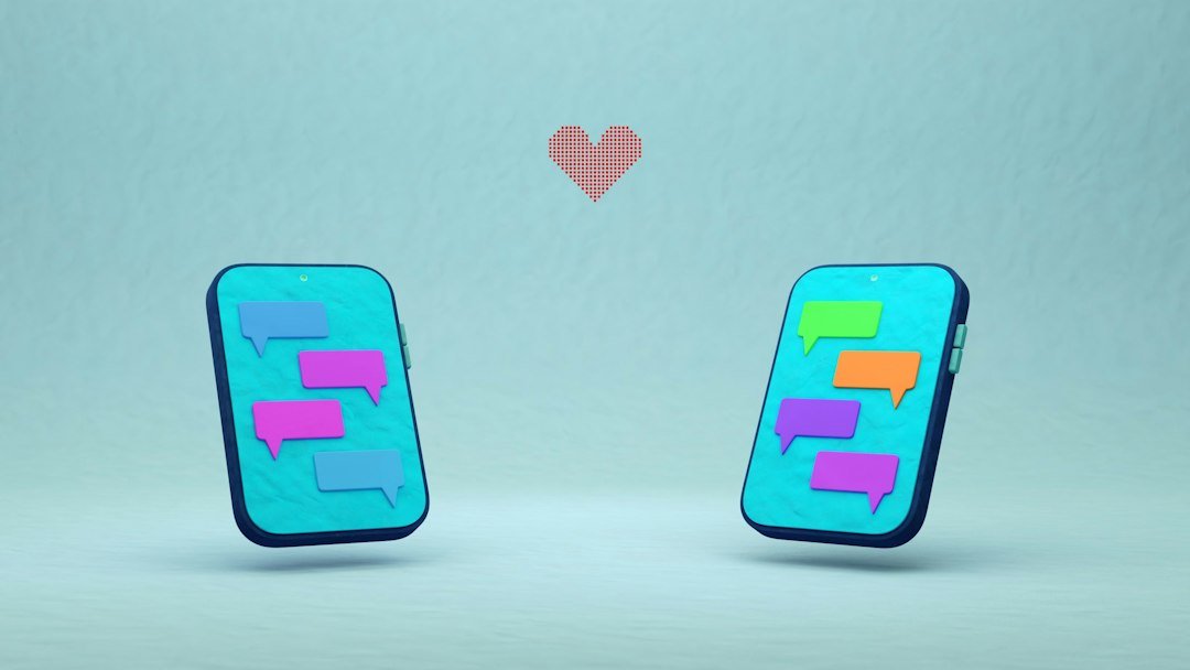 Frases de boa noite para amor a distância: 24 opções 1 Celulares com mensagens e coração representando um amor a distância